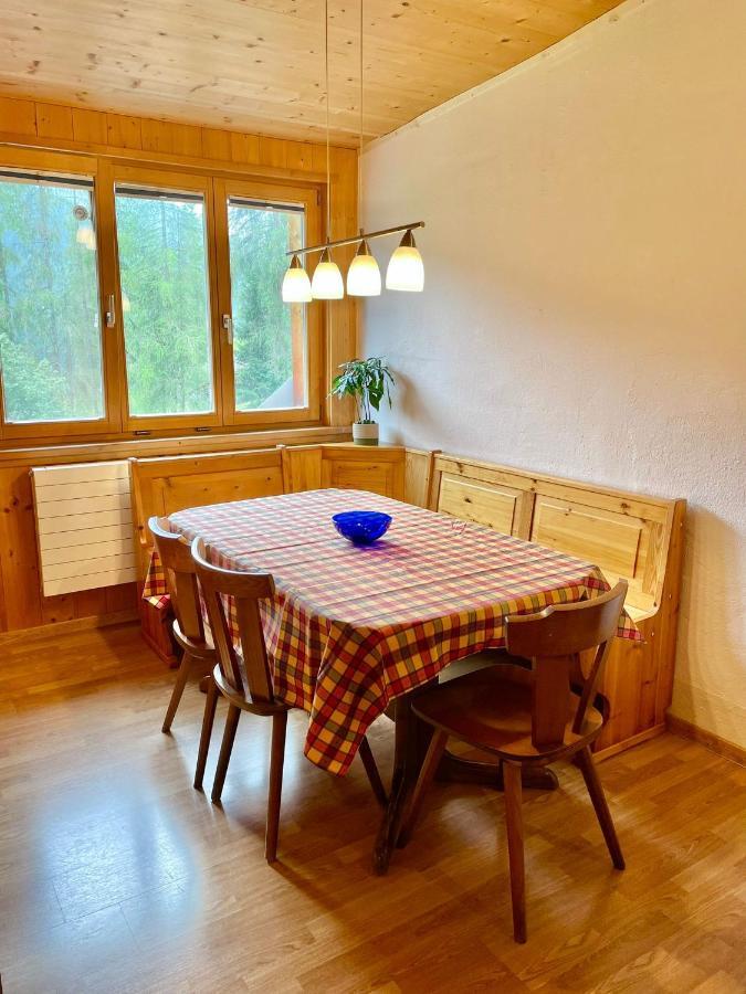 Bnb Guesthouse Lusi Frauenkirch ภายนอก รูปภาพ